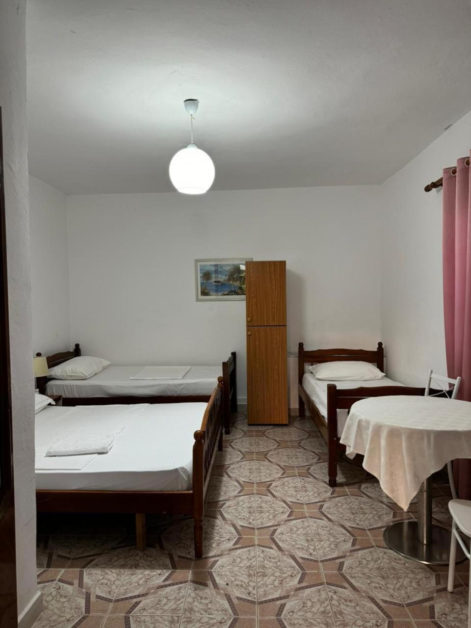 Guesthouse Novi Durrës Habitación foto
