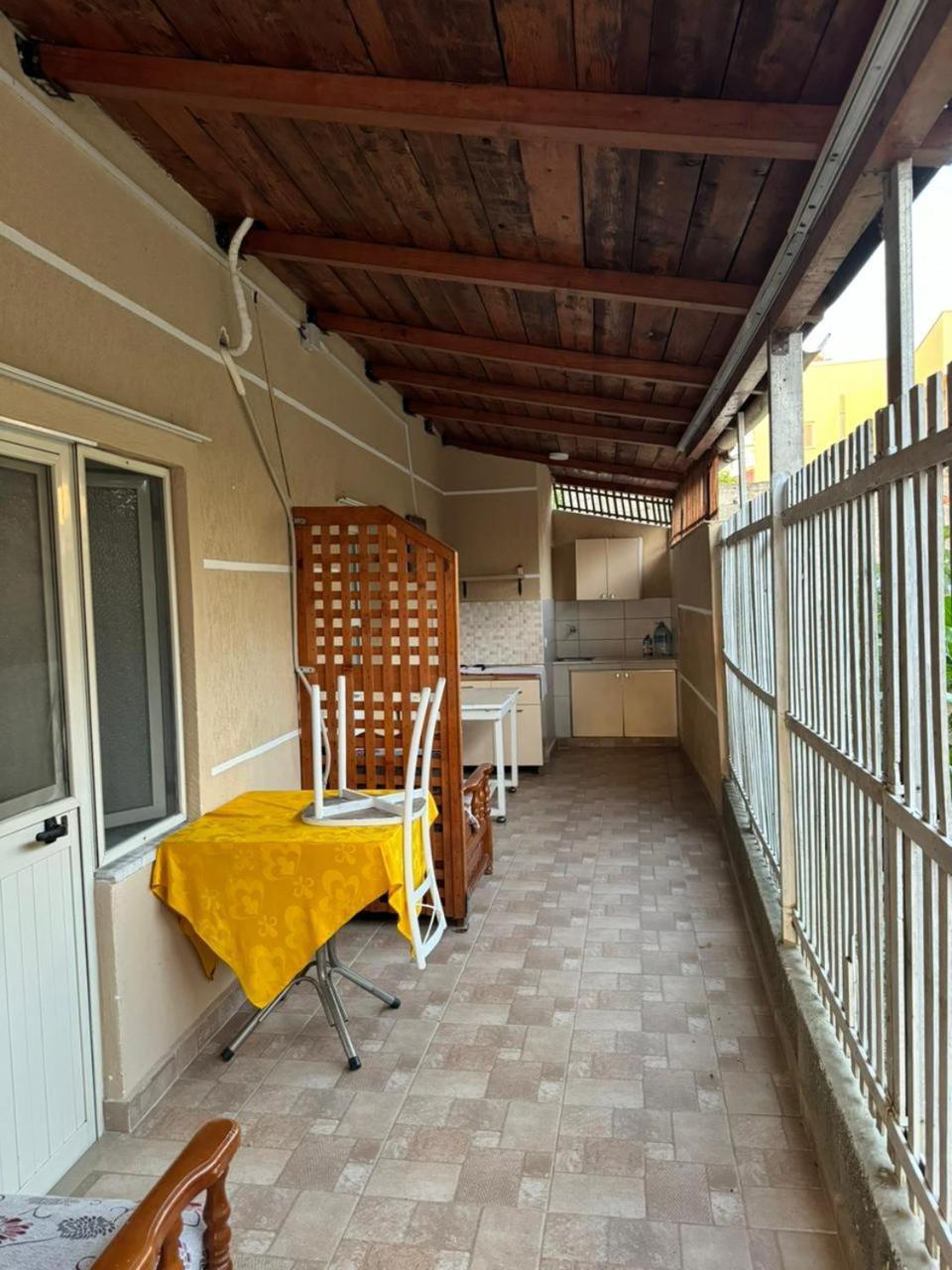Guesthouse Novi Durrës Habitación foto